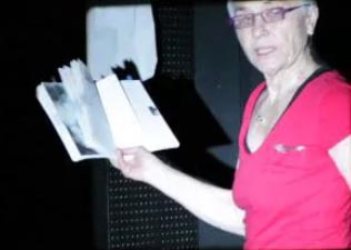 Available Space - performance by Barbara Hammer